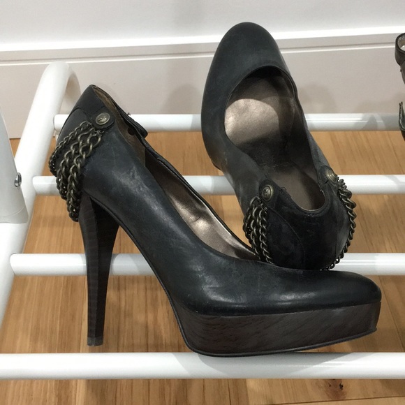 High heels GUess - Picture 2 of 4